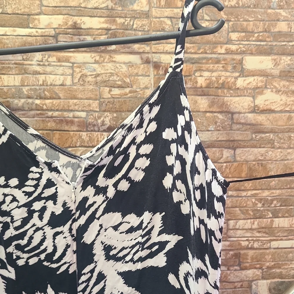1. State Black and White Jumpsuit with Paisley Floral Print - Picture 11 of 12